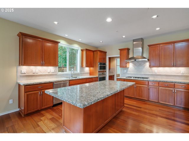 29435 Sw ST TROPEZ Ave, Wilsonville, OR 97070