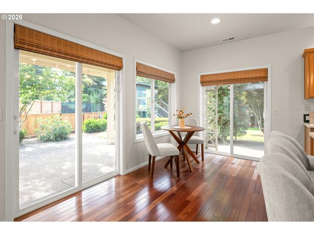 2971 SARAH Ln, Eugene, OR 97408