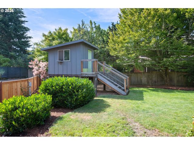 2971 SARAH Ln, Eugene, OR 97408