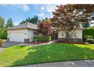 2971 SARAH Ln, Eugene, OR 97408