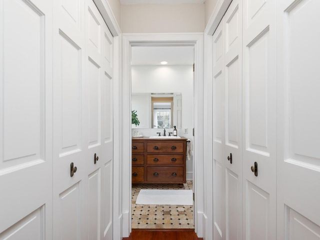 1301 Courtland E, Waconia, MN 55387