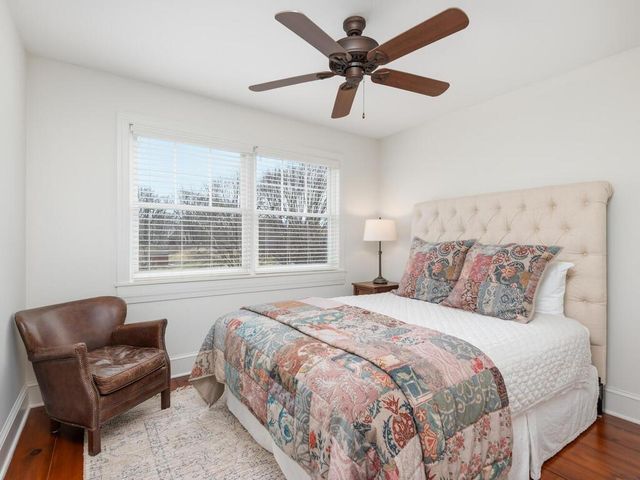 1301 Courtland E, Waconia, MN 55387