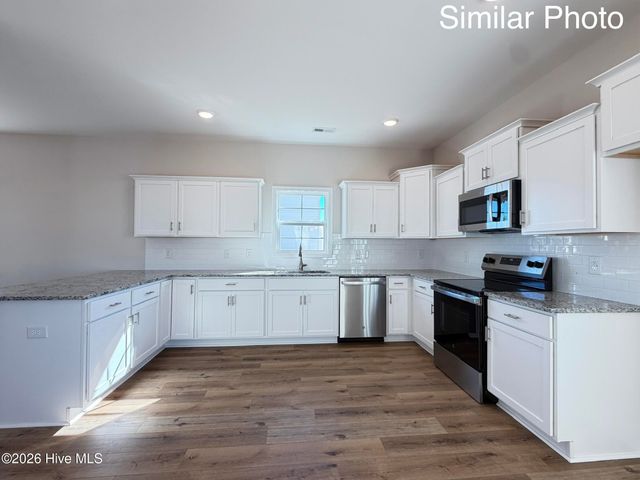 750 Aria Lane, Hubert, NC 28539