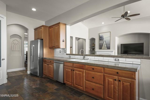 4560 Silian Court, Sparks, NV 89436