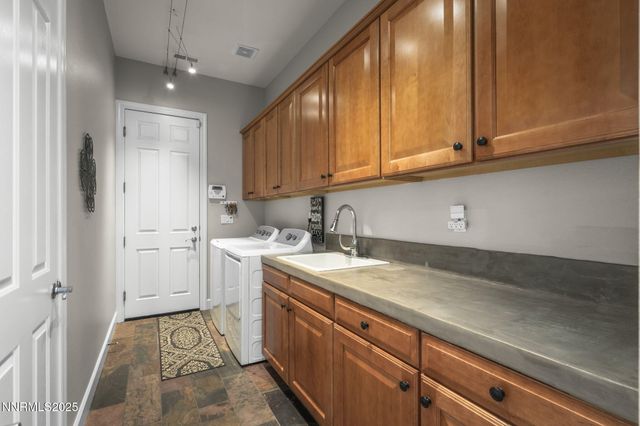 4560 Silian Court, Sparks, NV 89436