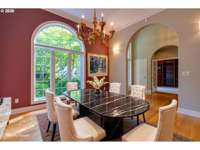 1081 Nw BAKER CREST Ct, Mc Minnville, OR 97128