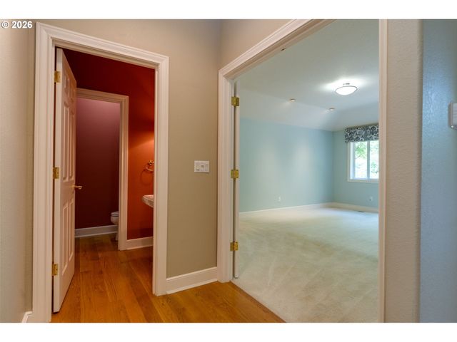 1081 Nw BAKER CREST Ct, Mc Minnville, OR 97128
