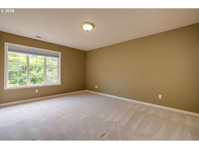 1081 Nw BAKER CREST Ct, Mc Minnville, OR 97128