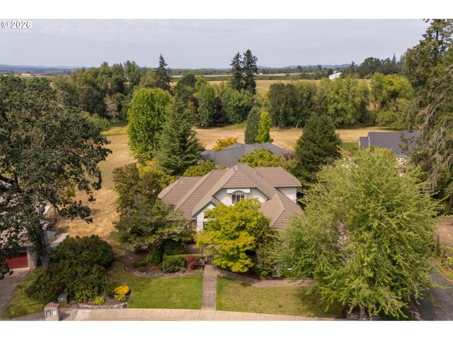 1081 Nw BAKER CREST Ct, Mc Minnville, OR 97128