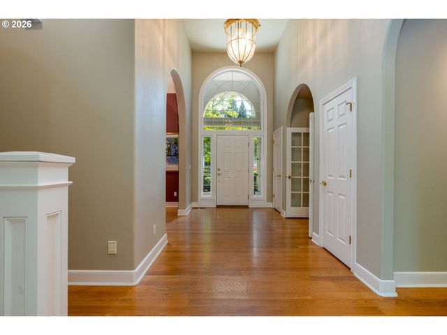 1081 Nw BAKER CREST Ct, Mc Minnville, OR 97128