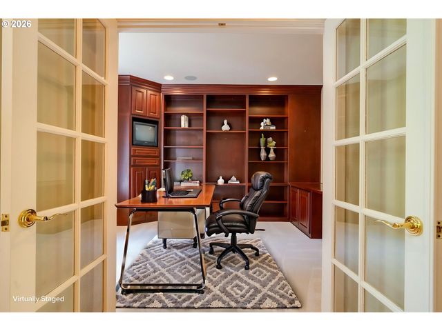 1081 Nw BAKER CREST Ct, Mc Minnville, OR 97128