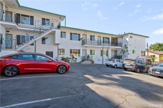 2135 Bellevue 12, Los Angeles, CA 90026