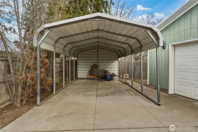 1551 J, Walla Walla, WA 99362