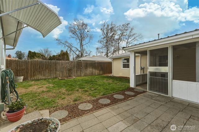 1551 J, Walla Walla, WA 99362