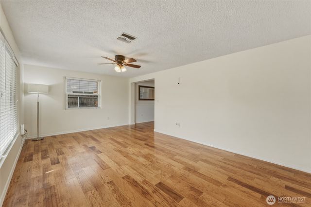 1551 J, Walla Walla, WA 99362