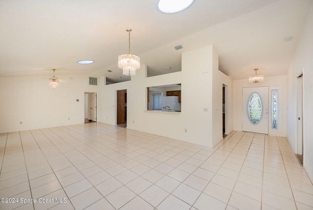 1527 Frontier Drive, Melbourne, FL 32940