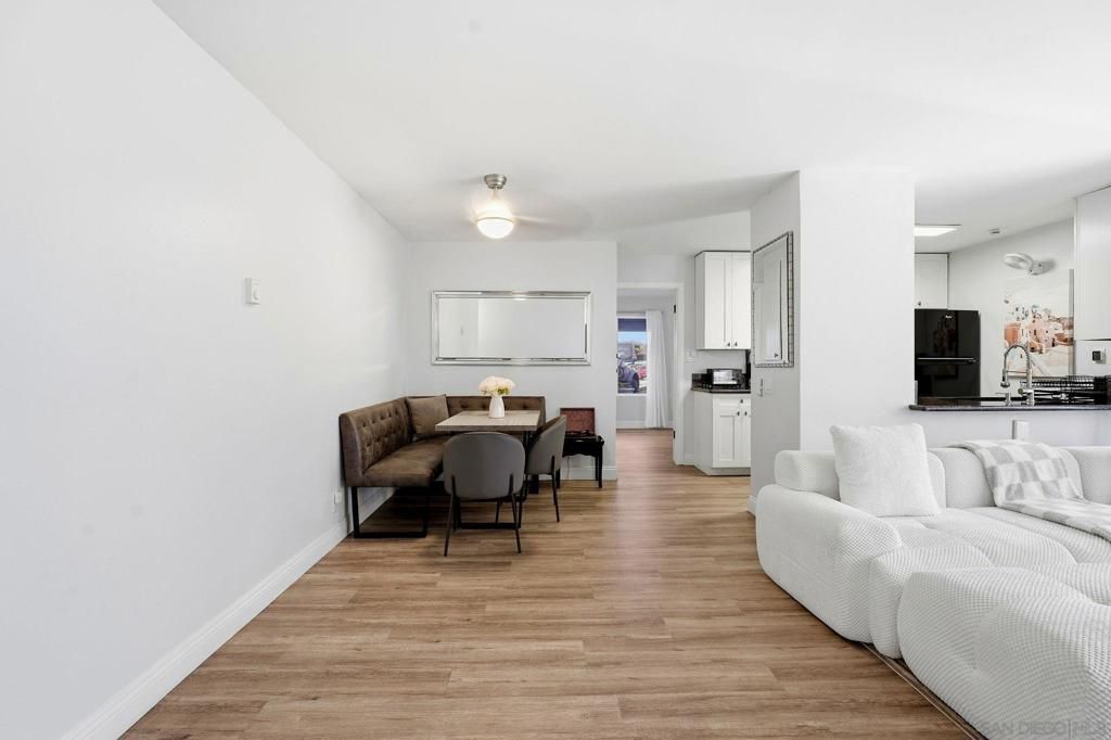 8324 Regents Road 1M, San Diego, CA 92122 — photo 3