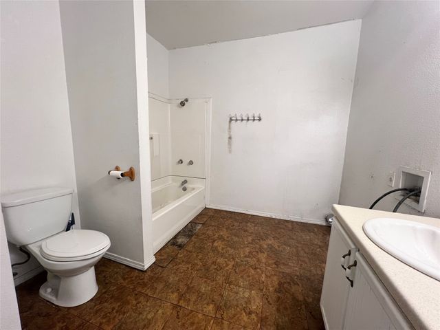 1801 6th Street, Brownwood, TX 76801