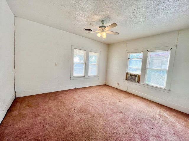 1801 6th Street, Brownwood, TX 76801