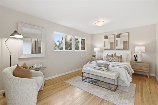 1542 Canna Court, Mountain View, CA 94043