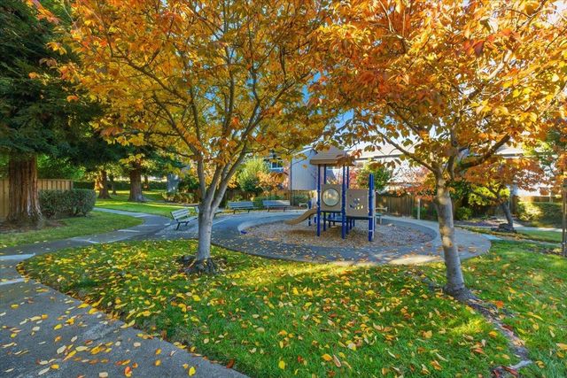 1542 Canna Court, Mountain View, CA 94043