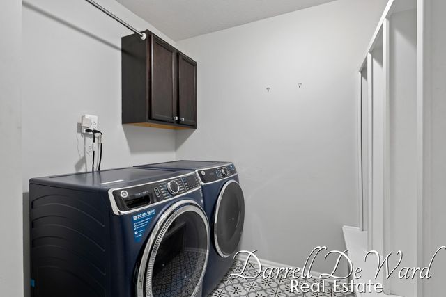 9595 Scotsmoor Court Se, Caledonia Twp, MI 49316