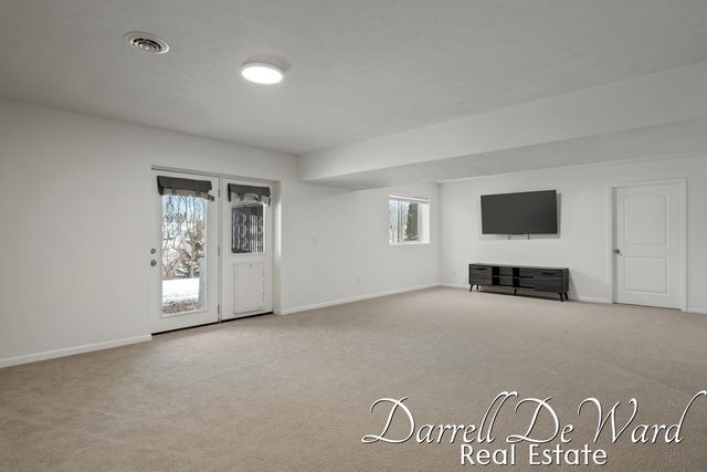 9595 Scotsmoor Court Se, Caledonia Twp, MI 49316