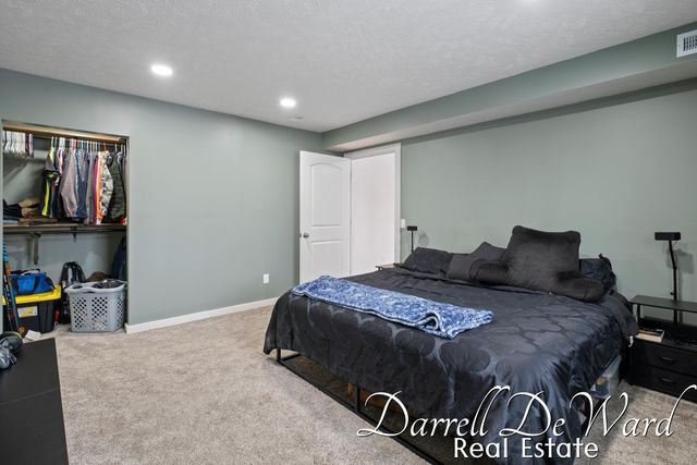 9595 Scotsmoor Court Se, Caledonia Twp, MI 49316