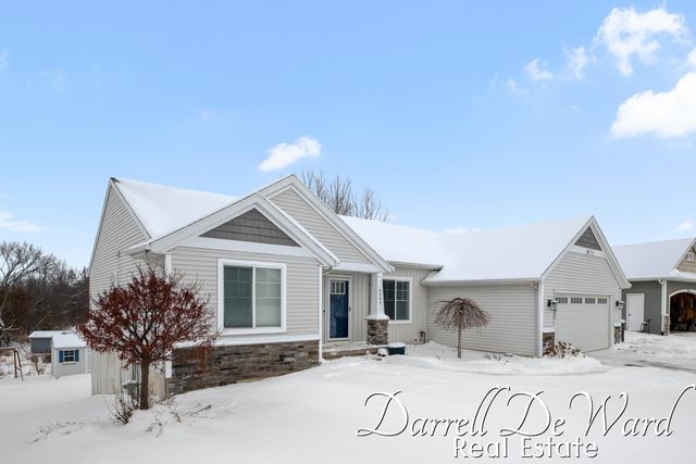 9595 Scotsmoor Court Se, Caledonia Twp, MI 49316