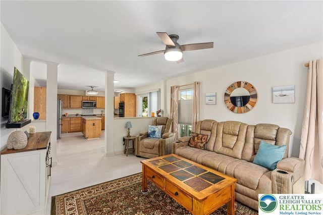 677 Biltmore Avenue, Easton, PA 18040