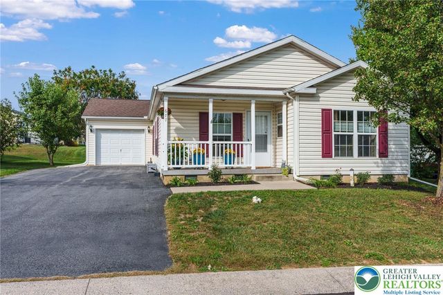 677 Biltmore Avenue, Easton, PA 18040
