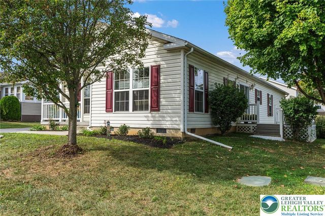 677 Biltmore Avenue, Easton, PA 18040