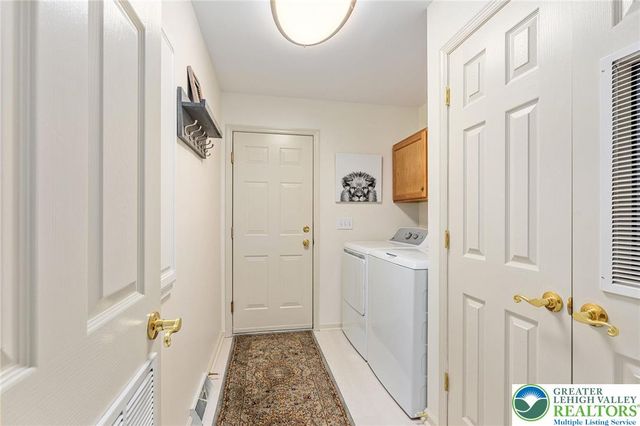 677 Biltmore Avenue, Easton, PA 18040