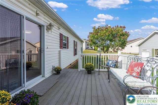 677 Biltmore Avenue, Easton, PA 18040