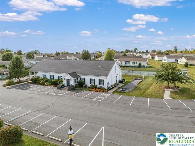 677 Biltmore Avenue, Easton, PA 18040