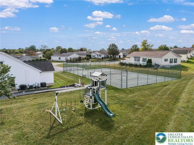 677 Biltmore Avenue, Easton, PA 18040