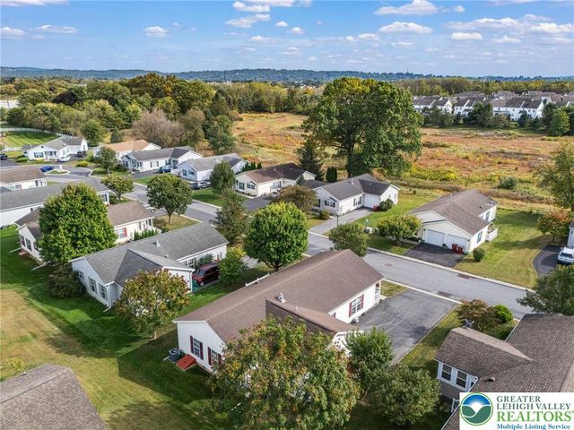 677 Biltmore Avenue, Easton, PA 18040
