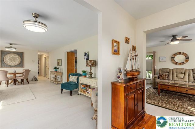 677 Biltmore Avenue, Easton, PA 18040