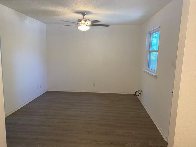 2401 Manor RD 207, Austin, TX 78722