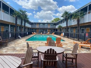 2401 Manor RD 207, Austin, TX 78722