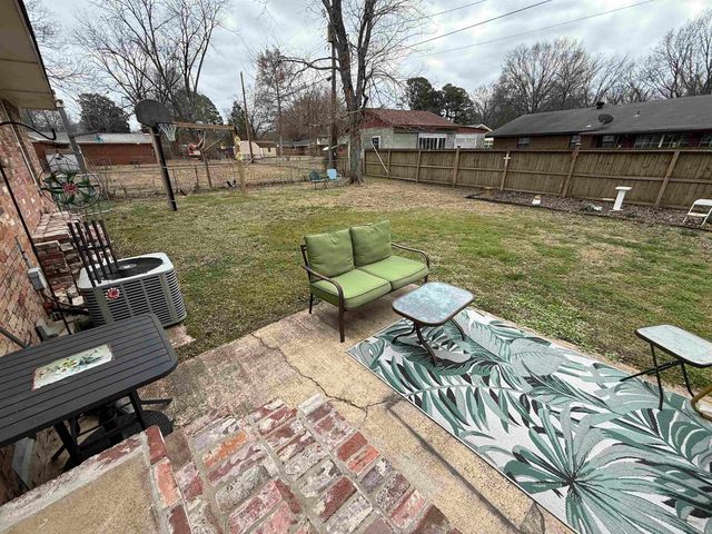 131 Cloverdale Boulevard, Searcy, AR 72143