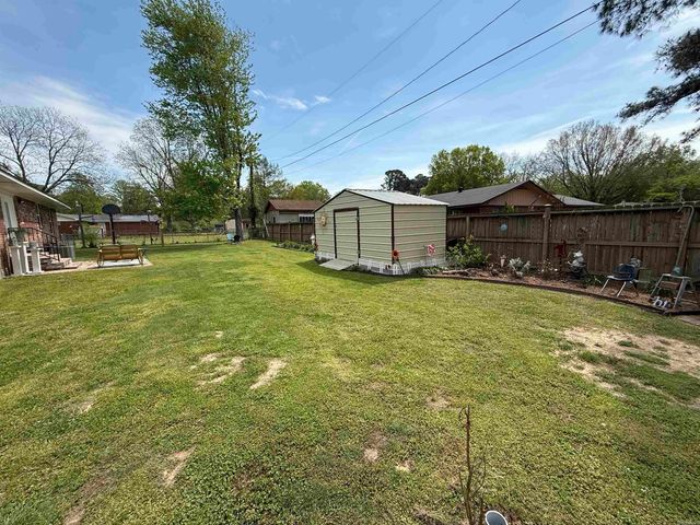 131 Cloverdale Boulevard, Searcy, AR 72143