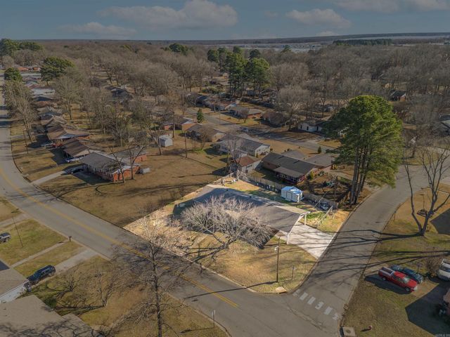 131 Cloverdale Boulevard, Searcy, AR 72143