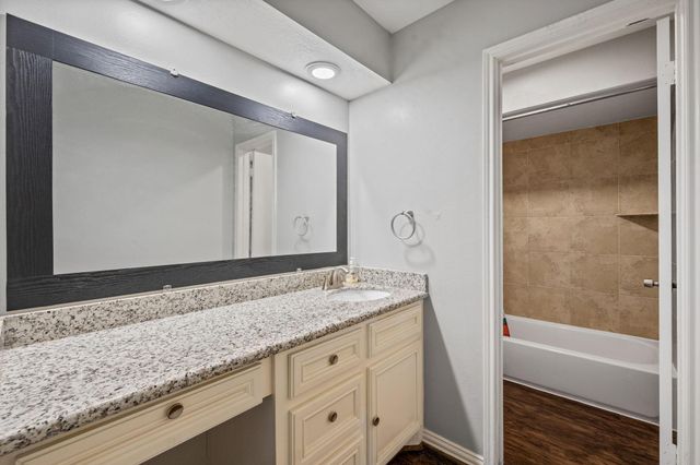 5123 Crystal Bay Drive, Houston, TX 77084