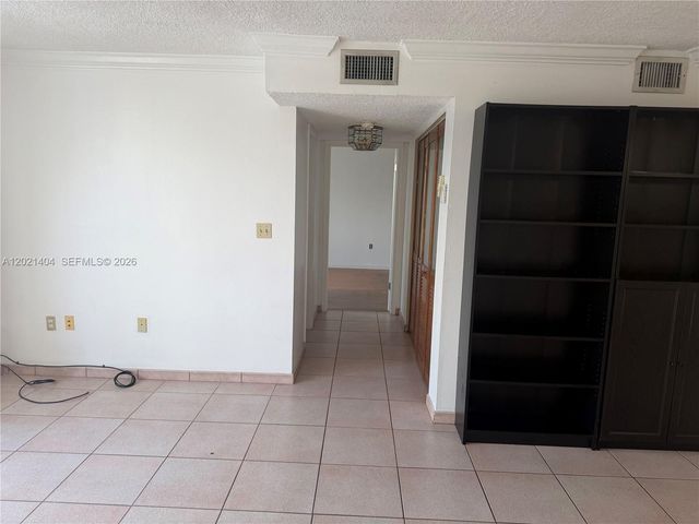 7300 Wayne Ave 514, Miami Beach, FL 33141
