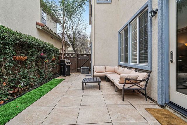 6235 Newhaven Ln, Vallejo, CA 94591