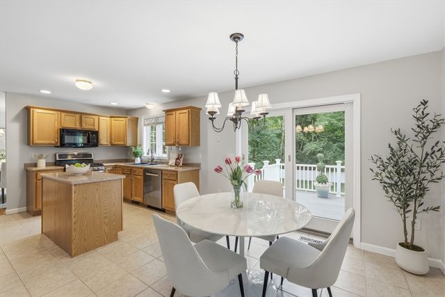 139 Autumn Rd, Dracut, MA 01826