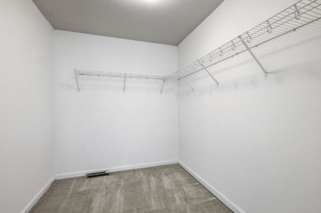 139 Autumn Rd, Dracut, MA 01826
