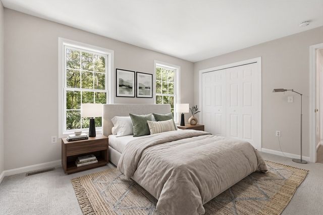 139 Autumn Rd, Dracut, MA 01826
