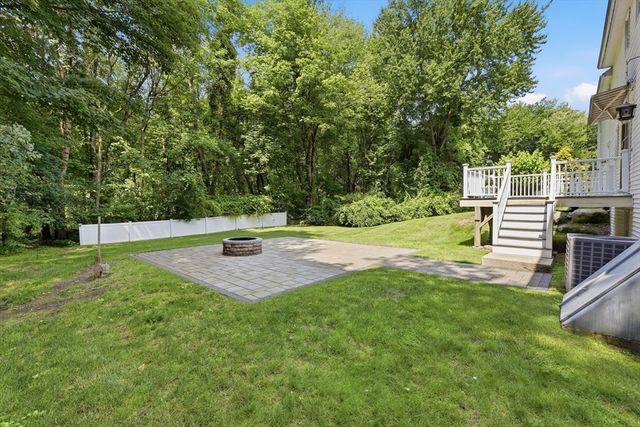 139 Autumn Rd, Dracut, MA 01826